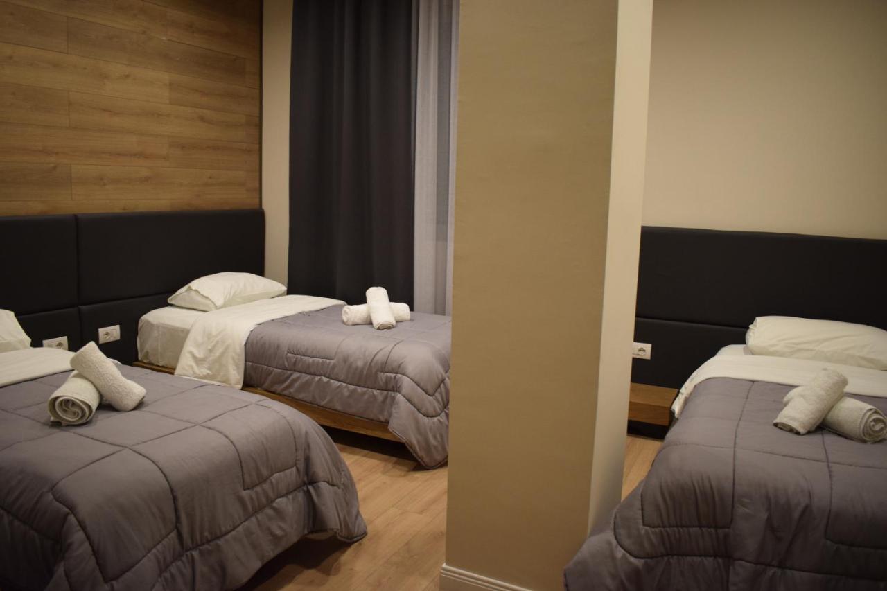 Bluepoint Hotel Tepelene Екстериор снимка