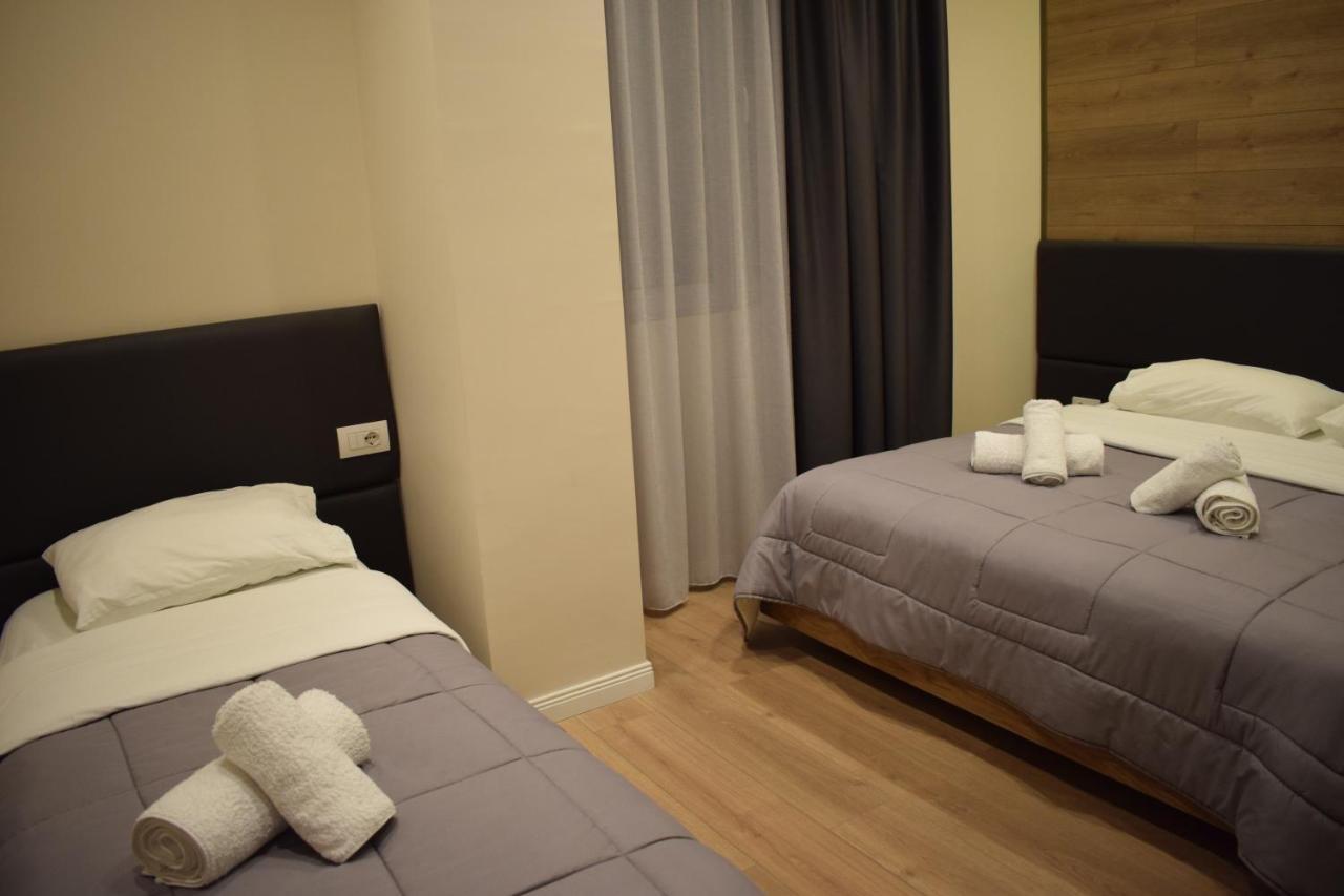 Bluepoint Hotel Tepelene Екстериор снимка